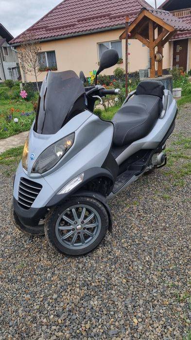 Piaggio mp3 125cmc categoria B