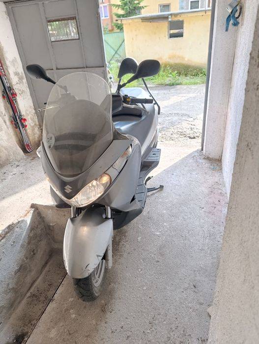 Suzuki Burgman 125 cm
