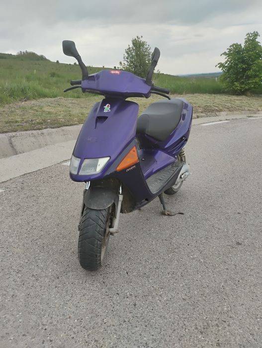 Scuter aprilia stare buna