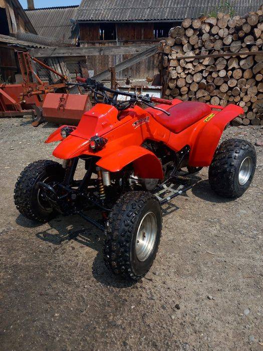 Vând atv quad 650
