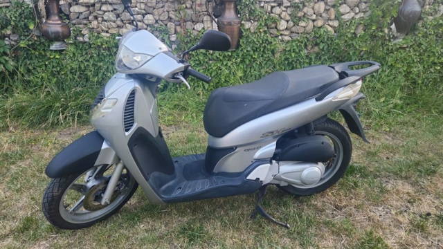 Scuter Honda SH 125i, injectie, an fabricație 2006