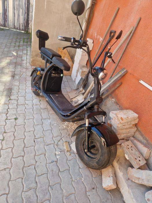 Scuter electrici funcționează