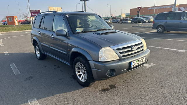 Suzuki Grand Vitara XL7