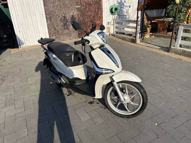 Scuter de vanzare