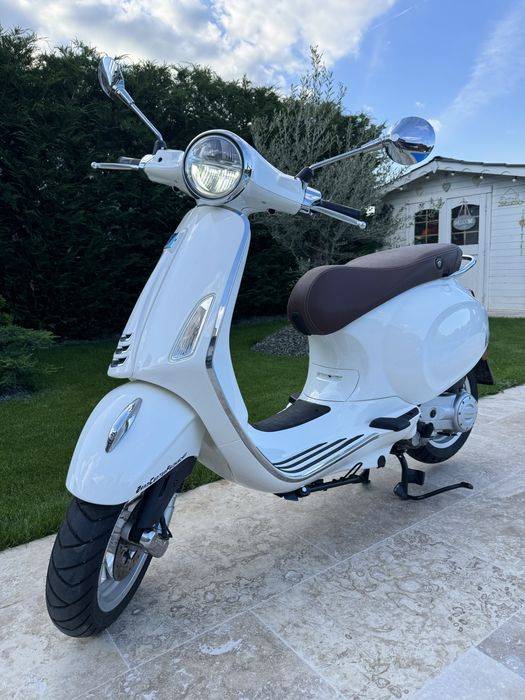 Vespa-Primavera 50