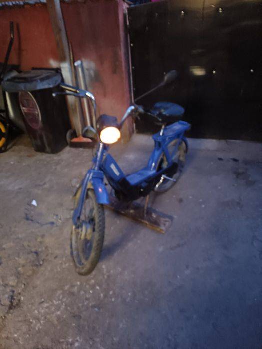 Vând Piaggio  ciao