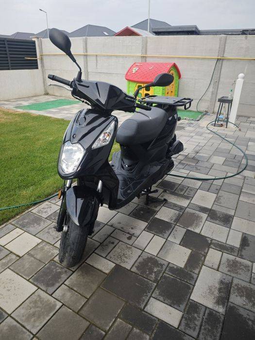 Vând scuter Sym X-pro 49cm perfect pentru livrări Glovo/ Tazz sau Bolt