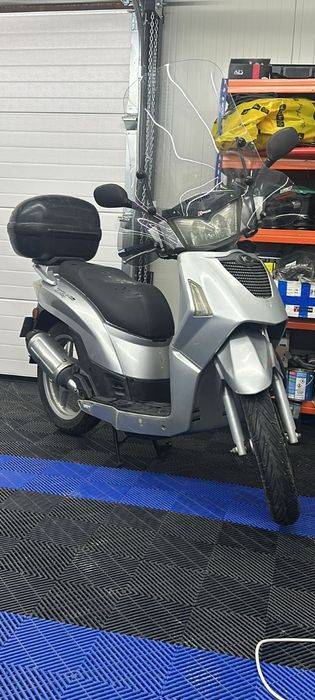 Vand/schimb scuter Kymco People S 49cc, 4 Timpi, 2010