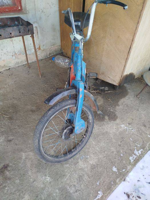 Vând doua mopede urgent