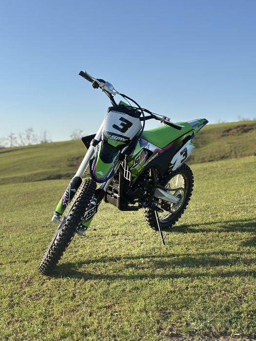 Cross de 250 cc apollo nou
