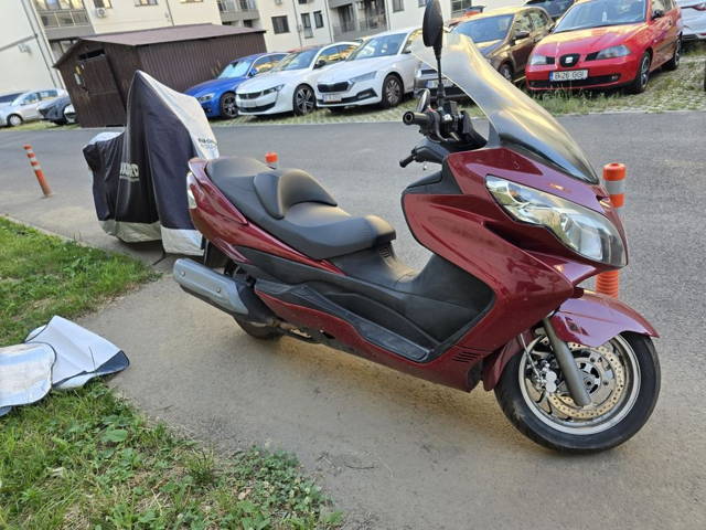 Suzuki Burgman 400 k7