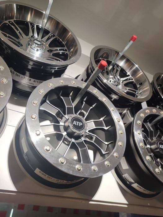 Set jante Can am Outlander Maverick Renegade Jante beadlock atv NOU