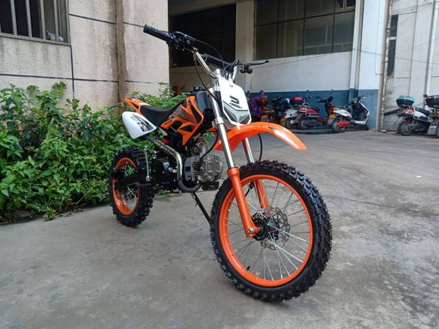 Motociclete MotoCross 125cc NOI Factură si garantie  Adulti roți 14/17
