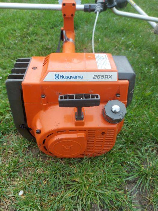 Vand motocoasa Husqvarna 265RX
