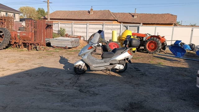 Vand scuter honda pantheon 125 cm