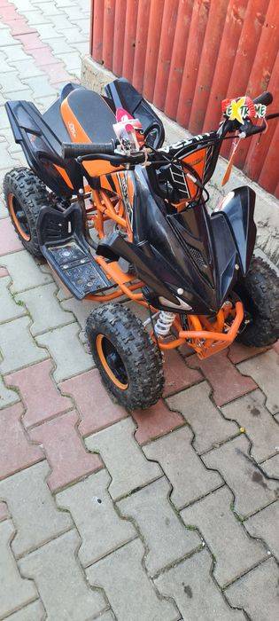 Vând atv stare foarte bună