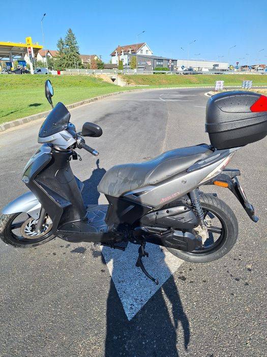 Scuter Kymco Agility 125