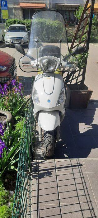 Vând Piaggiao Fly 150 cc.