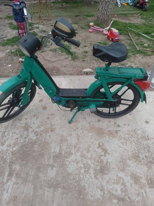 Vând piaggio ciao perfect funcțional 800 lei