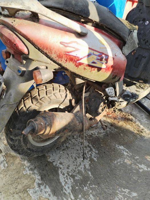 Scuter Kymco Benzina