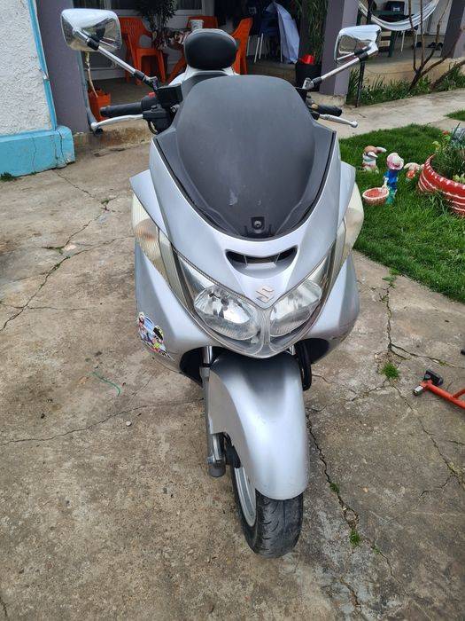 Suzuki burgman AN 400
