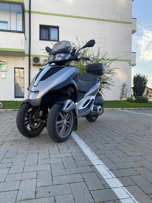 Scuter Piaggio MP3 300 CC omologare L5E cat B