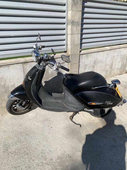 Vand Aprilia Mojito Custom