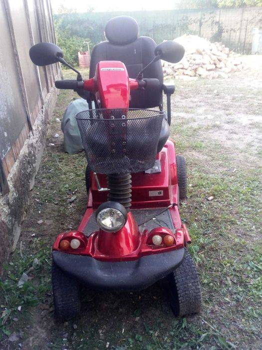 Vand moped electric in stare buna de functionare