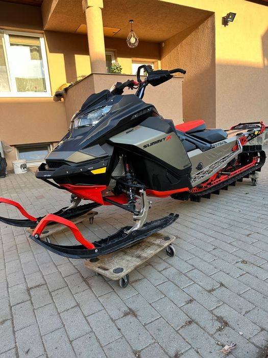 Schimb snowmobil Ski Doo Summit X 850 Turbo
