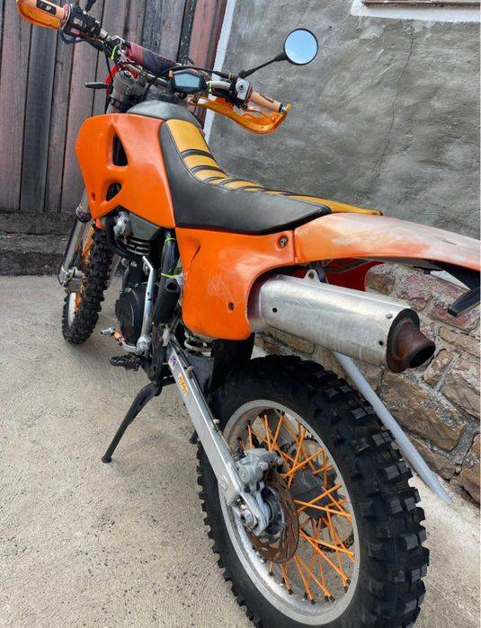 Vand sau schimb ktm lc4 400 cu acte