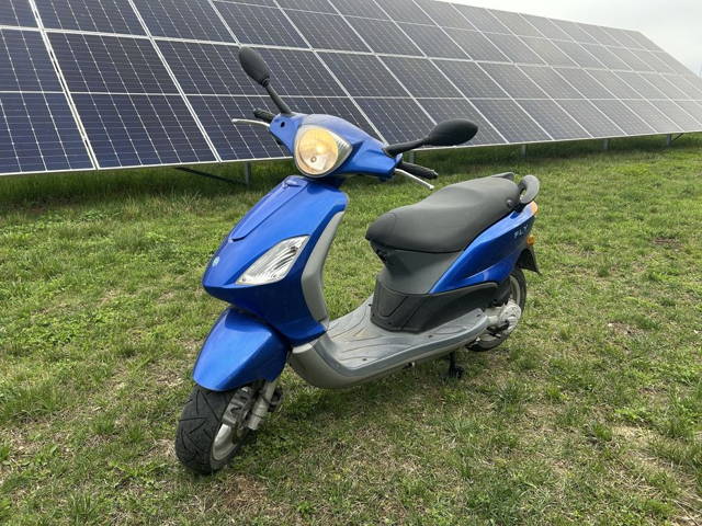 Scuter Piaggio Fly 50 cc 4T
