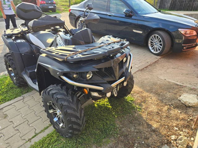 Vând Cf Moto 550