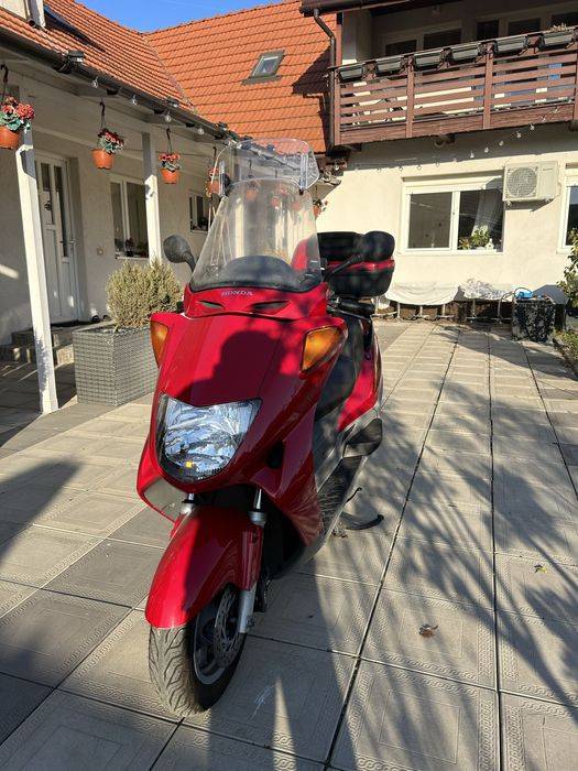 Scuter Honda Pantheon 150cc 2T 18Cp