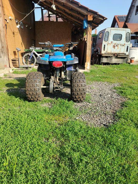 Vând Atv in 4 timpi funcțional
