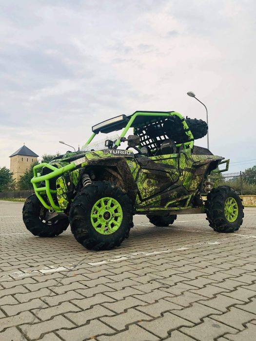 Polaris RZR 1000 Turbo 210 cp