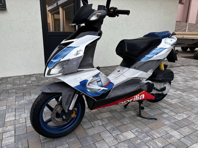 Aprilia sr3  49 cm3