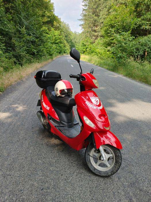 Scuter de 49cc cu acte valabile