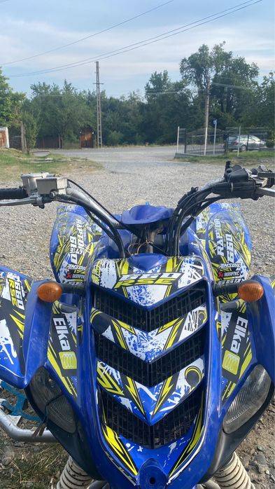Yamaha Raptor 660