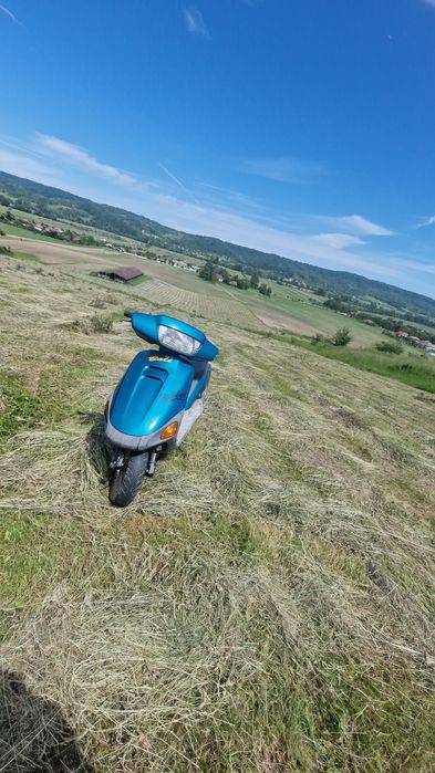 Vând scuter 80cc