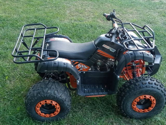 Vând ATV 125 preț 680 euro