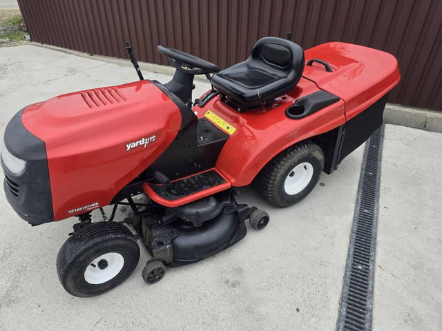 Tractoras Husqvarna Yard Pro 22 cp