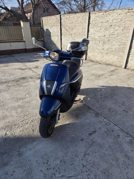 Scuter peugeot 50cc 4t injectie consum mic