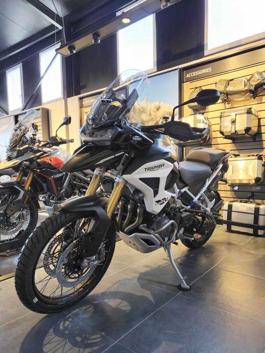 Promo Motocicleta Triumph Tiger 1200 Rally Pro 2024 | Rate | Leasing