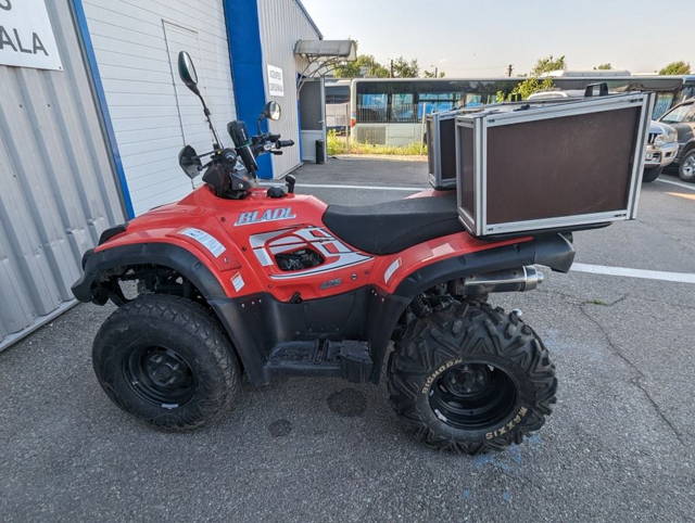 De vânzare ATV 425  in Stare perfectă de funcționare + remorcă 750 kg