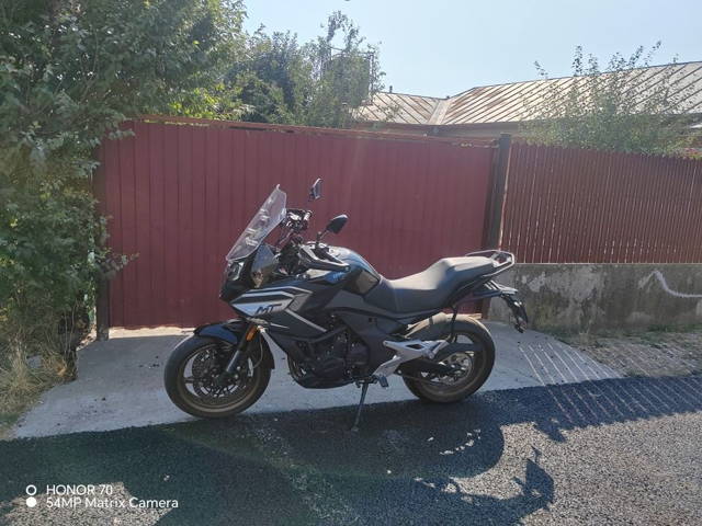 CFMOTO 2024 700MT