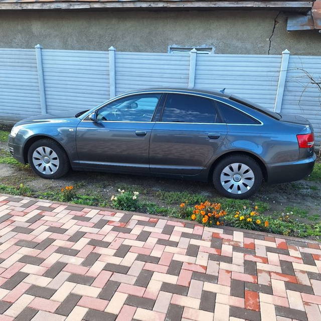 Audi A6 2.0 tdi 140 cp automata