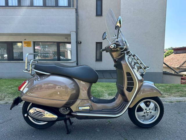Piaggio Vespa GTS 300 ABS ~ Garanție 12 luni ~ Rate ~