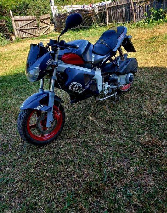 Vând pentru piese Gilera 150cc