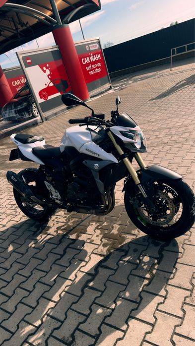 Suzuki GSR 750 ABS
