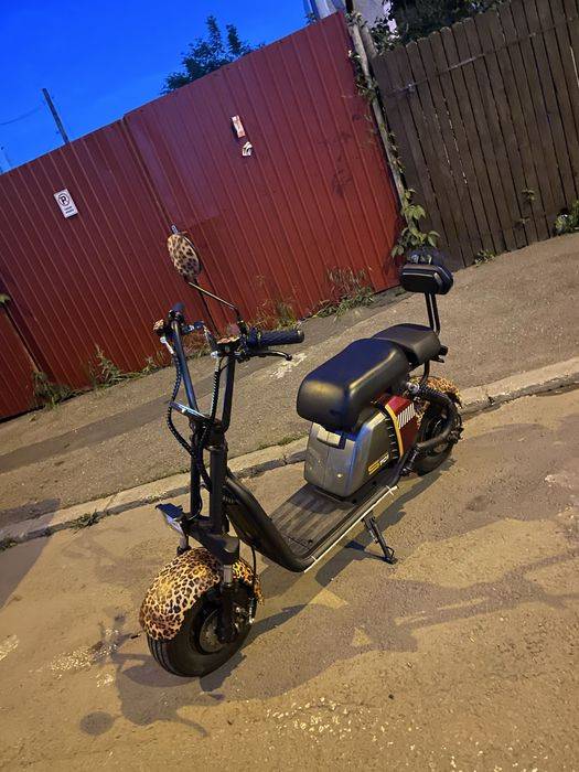 Scuter electric 701 sport